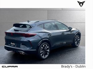 Cupra Formentor V2 Ehybrid 204HP DSG Phev  brand - Image 4