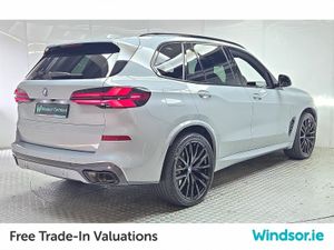 BMW X5 xDrive50e M Sport *Panoramic Sunroof* - Image 4