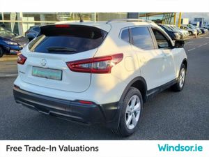 Nissan Qashqai 1.5 DSL SE VAN - Image 3