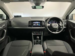 Skoda Karoq Selection 2.0TDI 115BHP - Reversing Ca - Image 4
