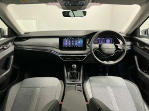 Skoda Octavia Selection+ 1.5TSI 115HP - Reversing - Image 4