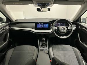 Skoda Octavia Selection Combi 2.0TDI 115BHP - Reve - Image 4