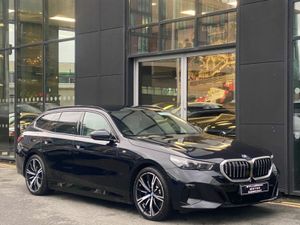 BMW 5-Series Touring 530e M-Sport Auto (PHEV) - Image 3
