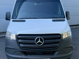 2021 Sprinter 315/36 MWB 3.5 Ton Towing - Image 2