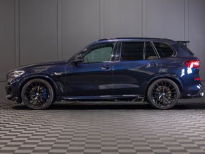 222 BMW X5 X-Drive 45e M-Sport - Image 3