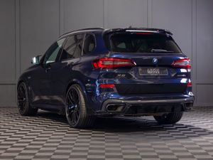 222 BMW X5 X-Drive 45e M-Sport - Image 4
