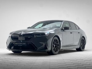 BMW M5 4.4 PHEV 727HP GRIGIO TELESTO - Image 3