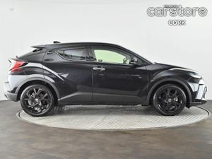 Toyota C-HR 1.8 HYBRID Auto - Image 2