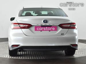 Toyota Camry 2.5 Hybrid Auto - Image 4