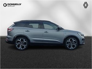 Renault Austral Estate Iconic Esprit Alpine - Image 3