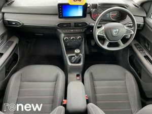 Dacia Jogger 7 Seater TCe 110 Extreme SE - Image 4