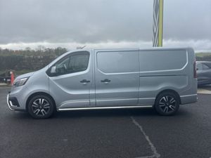 Renault Trafic 170BHP Auto Extra Sport - Image 4