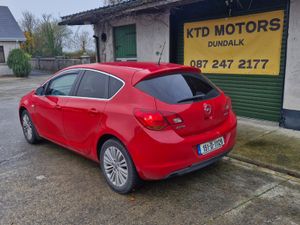 Opel Astra 2015 - Image 3