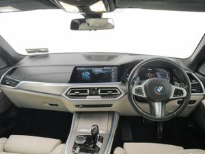 BMW X5 xDrive45e M Sport - Image 4