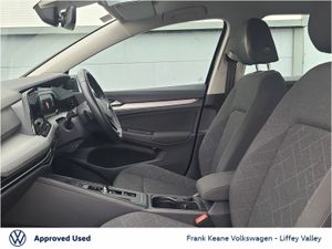 Volkswagen Golf Life Auto 1.0 Etsi 110HP  now IN - Image 4