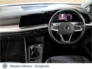 Volkswagen Golf Life 2.0 TDI 115HP - Image 4