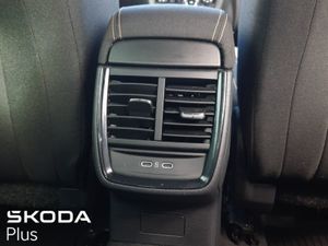 Skoda Kamiq  automatic style Spec velvet Red  1.0 - Image 4