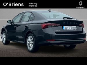 Skoda Octavia AMBITION 2.0 TDI 115 BHP 4DR *1 OWNE - Image 4