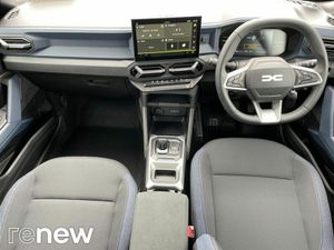 Dacia Duster EXPRESSION 1.6 FULL HYBRID 145 BHP AU - Image 2