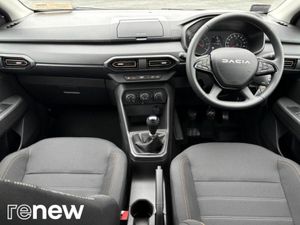 Dacia Sandero Stepway ESSENTIAL 1.0 TCE 90 BHP 5DR - Image 2