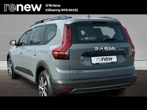 Dacia Jogger FULL HYBRID EXPRESSION 1.6 145 BHP AU - Image 3