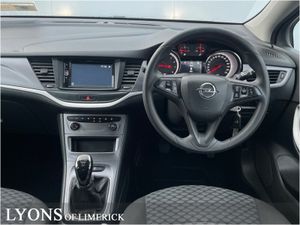 Opel Astra 1.0i Turbo (105PS) S/S 120 YEAR EDITION - Image 4