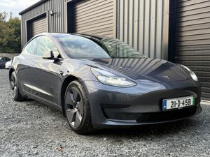 211 Tesla Model 3 Standard Range Plus - Image 3