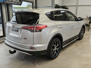 17 TOYOTA RAV-4 LUNA SPORT - Image 2