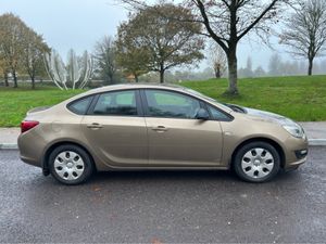 Opel Astra S 1.4 I 100PS 4DR - Image 3