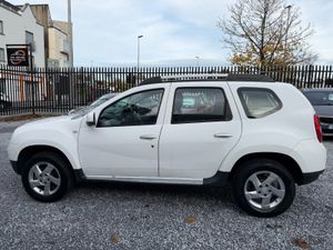 2014 (142) Dacia Duster 1.5 DCI Signature 4WD - Image 4