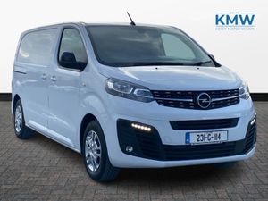 Opel Vivaro 1.5 Sportive SWB 120 BHP..Twin Doors/ - Image 4