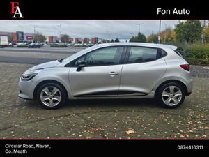Renault Clio 1.2 PETROL DYNAMIQUE 5 DOOR HATCHBACK - Image 4