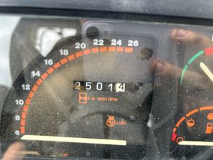 1992 Massey Ferguson 365 2wd - Image 2