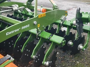 Amazone Catros 3003 Scallop Disc Matrix RollerAPV - Image 3