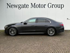 Mercedes-Benz E-Class 220d AMG Line Advanced 4DR ( - Image 3