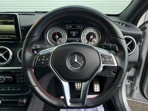 Mercedes-Benz A-Class A180 AMG-LINE 1.6 // FULL SE - Image 4