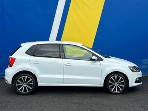 Volkswagen Polo HIGHLINE 1.2 TSI AUTO // DIAMOND C - Image 2