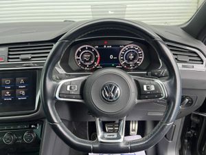 Volkswagen Tiguan R-LINE BLACK EDITION 4MOTION 2.0 - Image 4