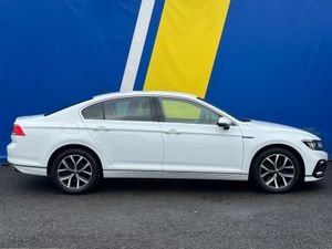 Volkswagen Passat GTE 1.4 PLUG-IN HYBRID AUTO // L - Image 2