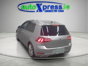 Volkswagen Golf TSI HIGH LINE Automatic - Image 3