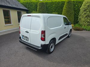 Citroen Berlingo 2022 - Image 4