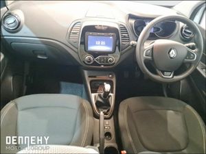 Renault Captur 0.9 TCe 90 ICONIC - Image 3