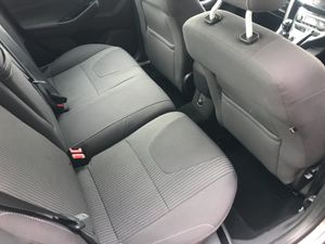 141 Ford Focus 1.6 Petrol New Nct. - Image 2