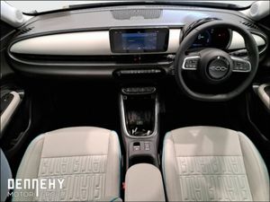 Fiat 600 e La Prima 54kWh - Image 3