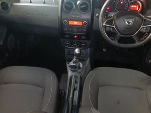 Dacia Duster 1.5 dCi 110 SIGNATURE - Image 2