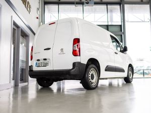 Peugeot Partner ACTIVE 1.5 BLUE HDI 10 100 6.3 2DR - Image 4