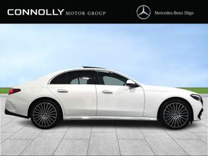 Mercedes-Benz E-Class E300 DE - Premium - Image 3