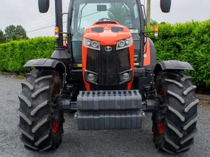 Kubota M6141 2021 Tractor - Image 4