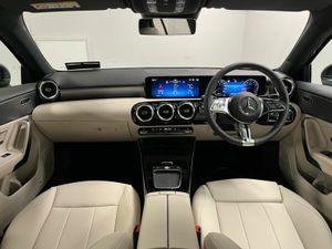 Mercedes-Benz A-Class 180 Progressive - 17 Inch Al - Image 4