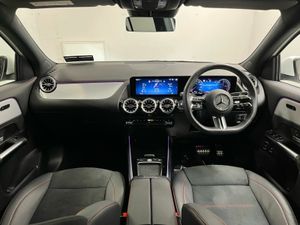 Mercedes-Benz GLA 250e AMG - 19 Inch Alloys - Reve - Image 4